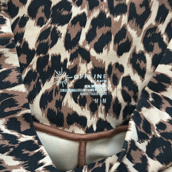 Offline by Aerie Real Me High Waisted Crossover Legging - Picture 4 of 5